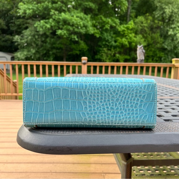 Liz Claiborne double handle faux leather snakeskin embosed turquoise purse - Picture 3 of 10